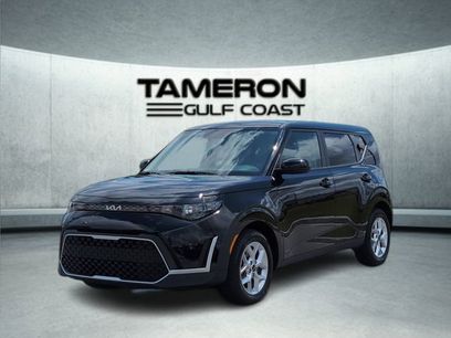 Used 2025 Kia Soul LX w/ LX Technology Package