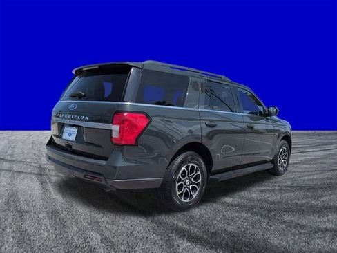 Certified 2022 Ford Expedition XLT AWD/4WD image 4