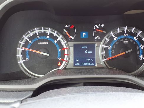 Used 2019 Toyota 4Runner SR5 Premium image 17