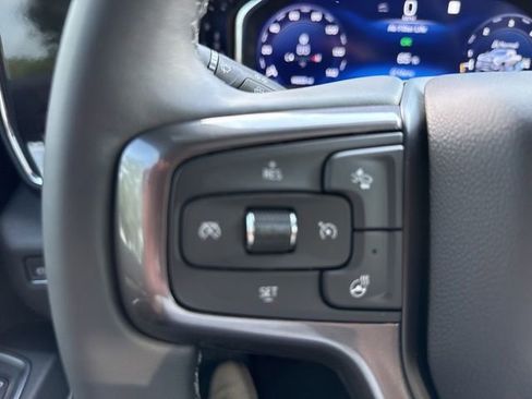 Used 2025 Chevrolet Silverado 2500 High Country w/ High Country Premium Package AWD/4WD image 16