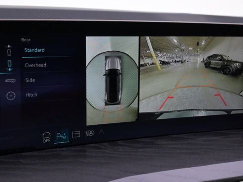 New 2025 Cadillac Escalade IQ Luxury 2 image 32