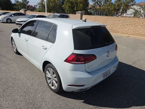 Used 2019 Volkswagen Golf S FWD image 3