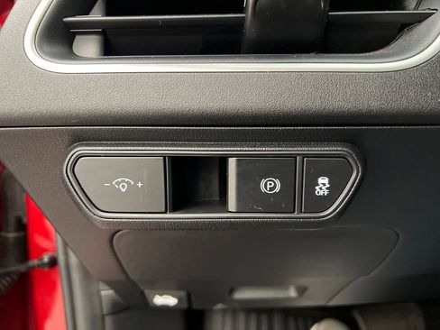 Used 2025 Kia K4 FWD image 39