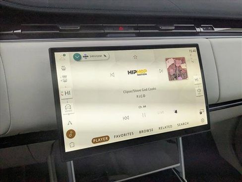 New 2026 Land Rover Range Rover Long Wheelbase SE image 12