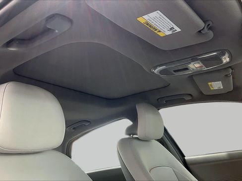Used 2025 Hyundai Ioniq 6 Limited RWD image 13