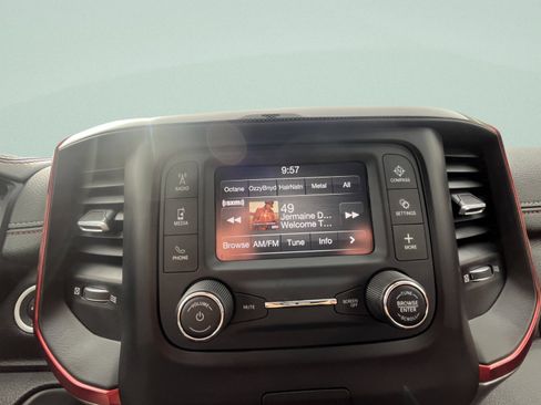 Used 2020 RAM 1500 Rebel AWD/4WD image 20