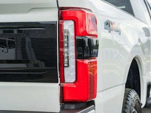 New 2026 Ford F250 Platinum AWD/4WD image 8