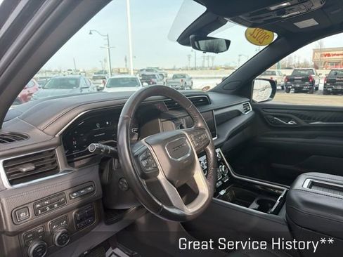 Used 2022 GMC Yukon Denali w/ Denali Ultimate Package image 22