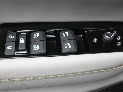 New 2025 Jeep Wagoneer Series II w/ Convenience Group I image 21