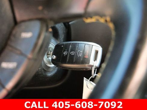 Used 2016 Kia Soul + w/ Designer's Package FWD image 21