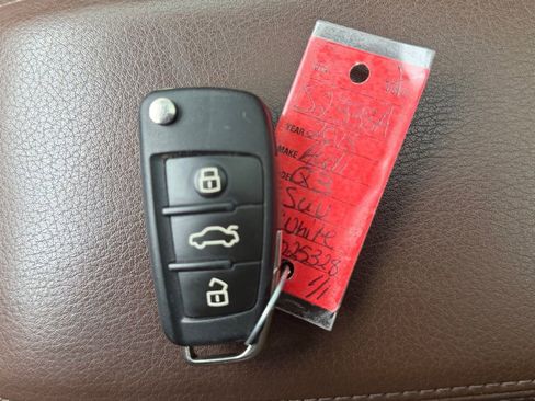 Used 2018 Audi Q3 2.0T Premium image 35