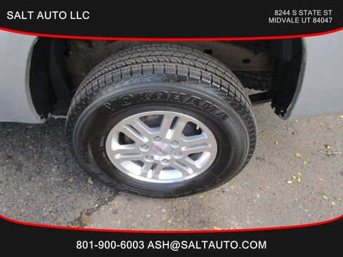 Used 2011 GMC Canyon SLT image 16