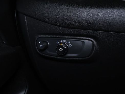 Used 2024 Chevrolet Equinox LT image 25