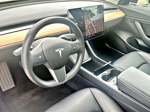 Used 2018 Tesla Model 3 Performance AWD/4WD image 17
