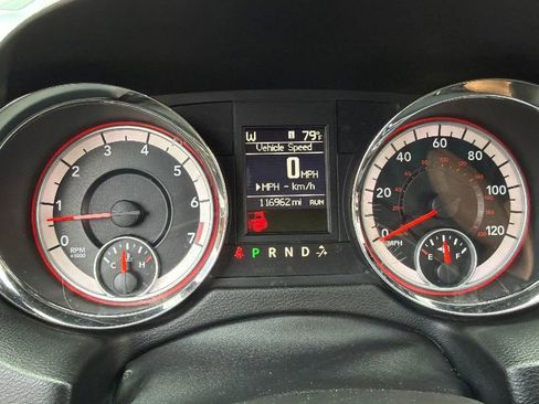 Used 2014 Dodge Grand Caravan R/T w/ Driver Convenience Group FWD image 25
