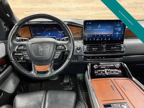 Used 2023 Lincoln Navigator L Black Label image 2