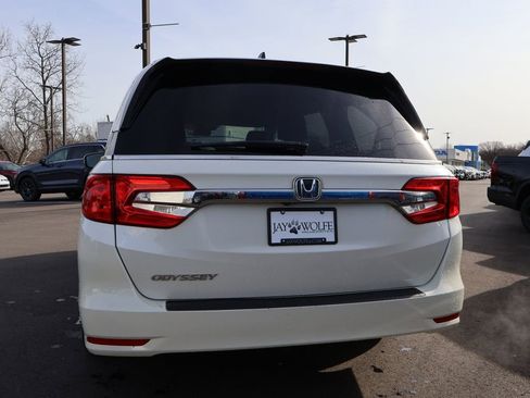 Certified 2018 Honda Odyssey EX-L image 6