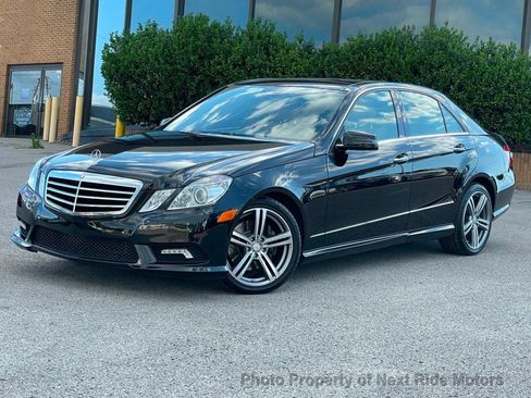 Used 2010 Mercedes-Benz E 350 4MATIC Sedan image 7