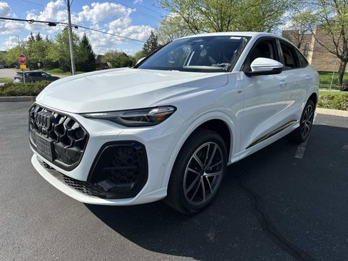 New 2026 Audi Q5 Premium Plus AWD/4WD image 1