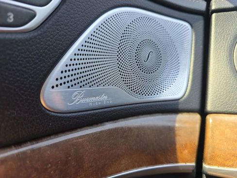 Used 2016 Mercedes-Benz S 550 Sedan image 26