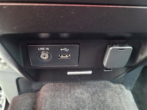 Used 2015 Ford F150 XLT w/ Equipment Group 301A Mid image 18