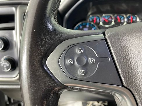 Used 2018 Chevrolet Silverado 1500 LT w/ LT Eassist Package image 11