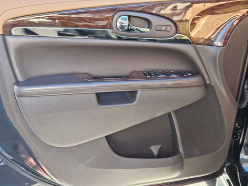 Used 2014 Buick Enclave Leather w/ Trailering Provision Package image 16