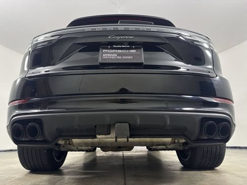 Certified 2023 Porsche Cayenne Platinum Edition AWD/4WD image 20