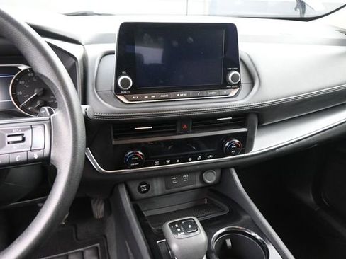 Used 2024 Nissan Rogue SV AWD/4WD image 22