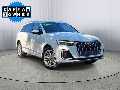 Used 2025 Audi Q7 3.0T Premium Plus AWD/4WD image 1