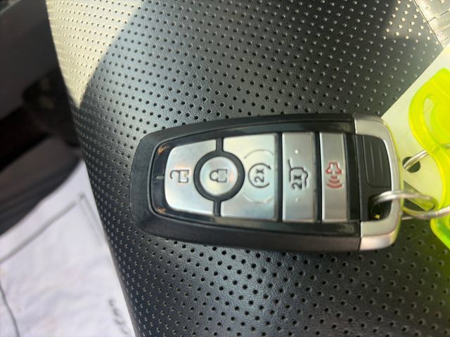 Used 2018 Ford Expedition Platinum AWD/4WD image 28