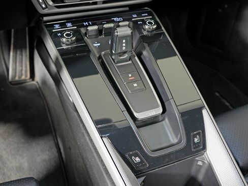 Certified 2024 Porsche 911 Carrera image 27