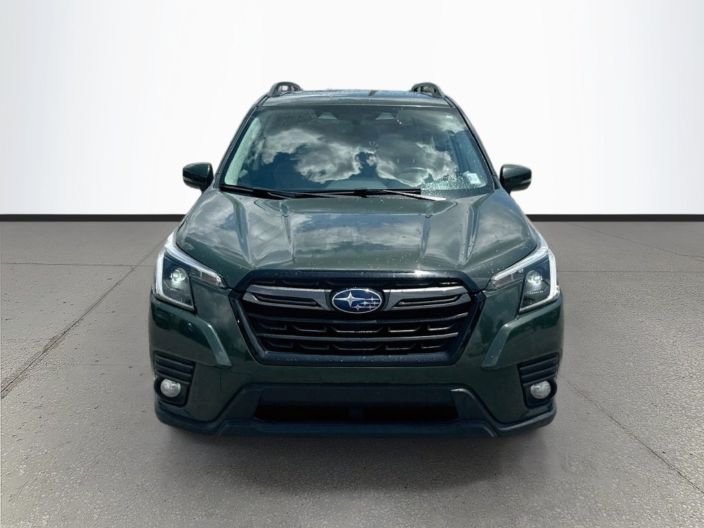 Used 2022 Subaru Forester Limited w/ Popular Package #2 AWD/4WD image 2