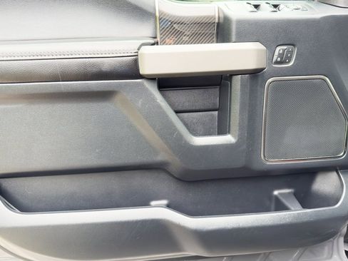 Used 2020 Ford F150 Raptor w/ Equipment Group 802A Luxury image 12