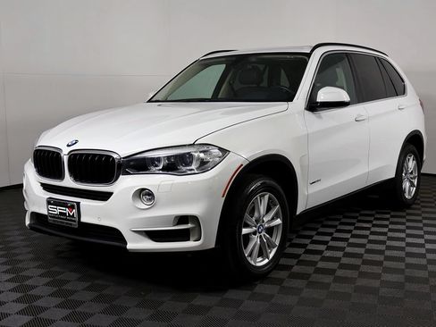 Used 2015 BMW X5 xDrive35i AWD/4WD image 2