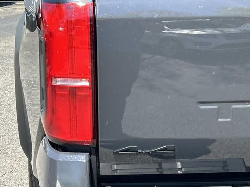 Used 2024 Toyota Tacoma TRD Off-Road image 13