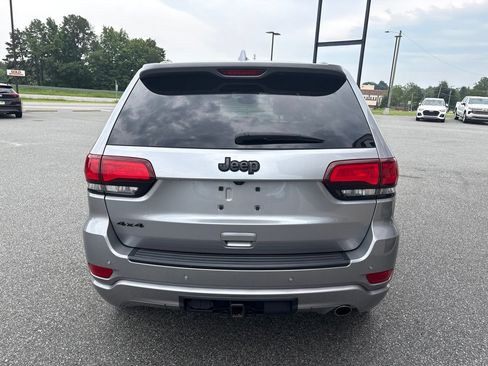 Used 2021 Jeep Grand Cherokee Laredo X AWD/4WD image 7