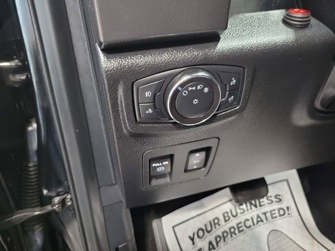 Used 2018 Ford F150 XLT w/ Equipment Group 302A Luxury image 39