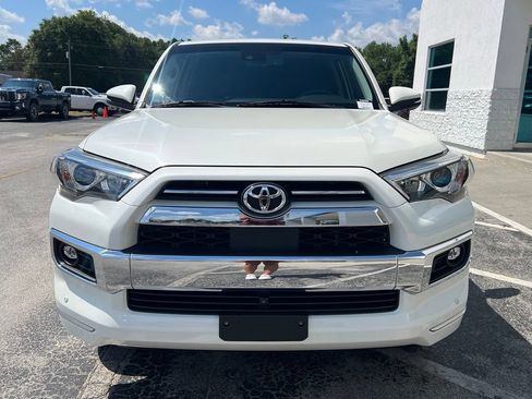 Used 2022 Toyota 4Runner Limited AWD/4WD image 5