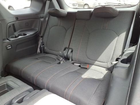 Certified 2025 Honda Pilot Sport image 7