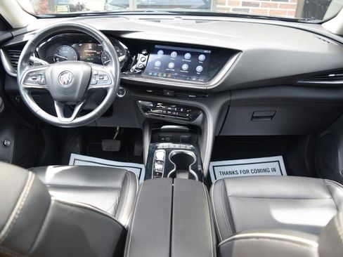 Used 2021 Buick Envision Essence FWD image 17
