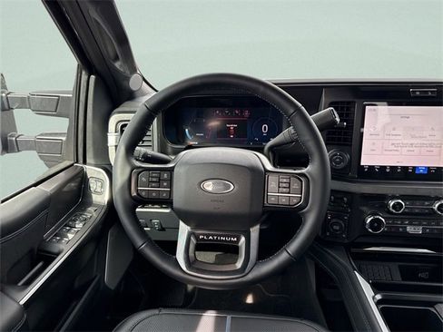 New 2026 Ford F250 Platinum w/ FX4 Off-Road Package image 17