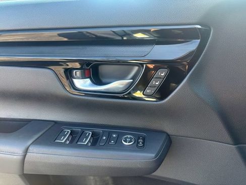 Used 2024 Honda CR-V EX-L image 19
