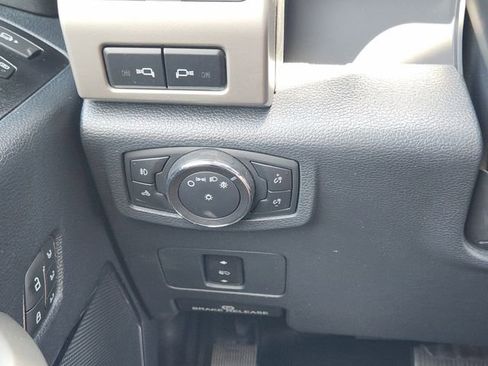 Used 2022 Ford F250 Lariat w/ Tremor Off-Road Package AWD/4WD image 22