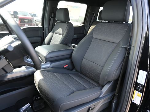 New 2026 Ford F150 XLT w/ Equipment Group 302A MID RWD image 34