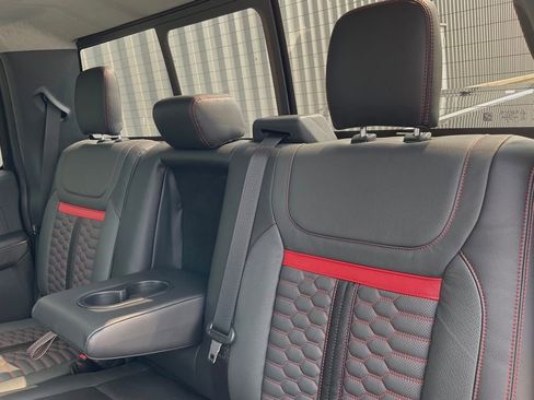 Used 2022 Ford F150 Lariat w/ Equipment Group 502A High image 23