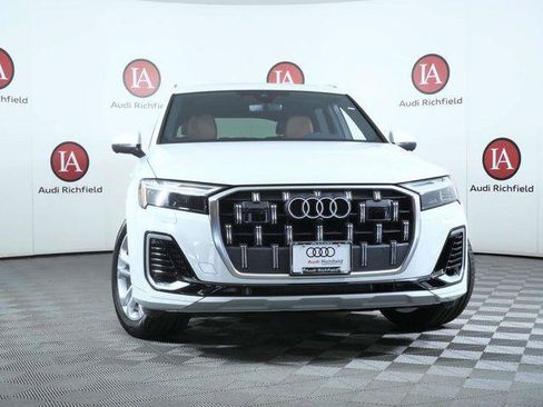 Used 2026 Audi Q7 3.0T Premium Plus w/ Premium Plus Package AWD/4WD image 3