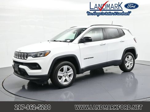 Used 2022 Jeep Compass Latitude AWD/4WD image 1
