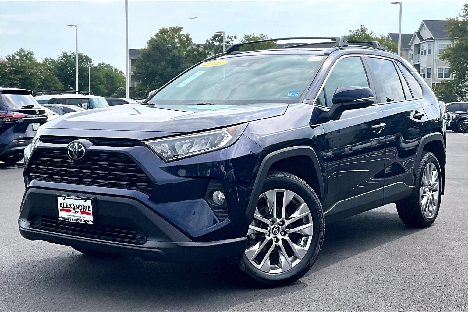 Used 2020 Toyota RAV4 XLE Premium AWD/4WD image 1