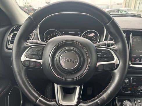 Used 2019 Jeep Compass Limited AWD/4WD image 14
